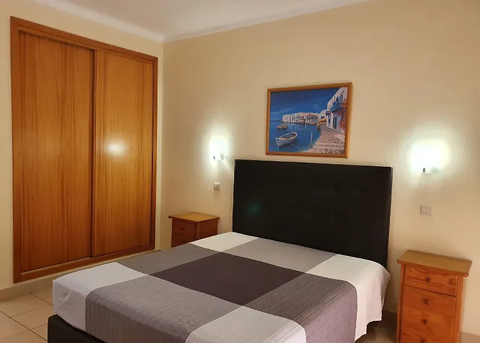 Alojamento com o café da manhã Apenas: Rialgarve